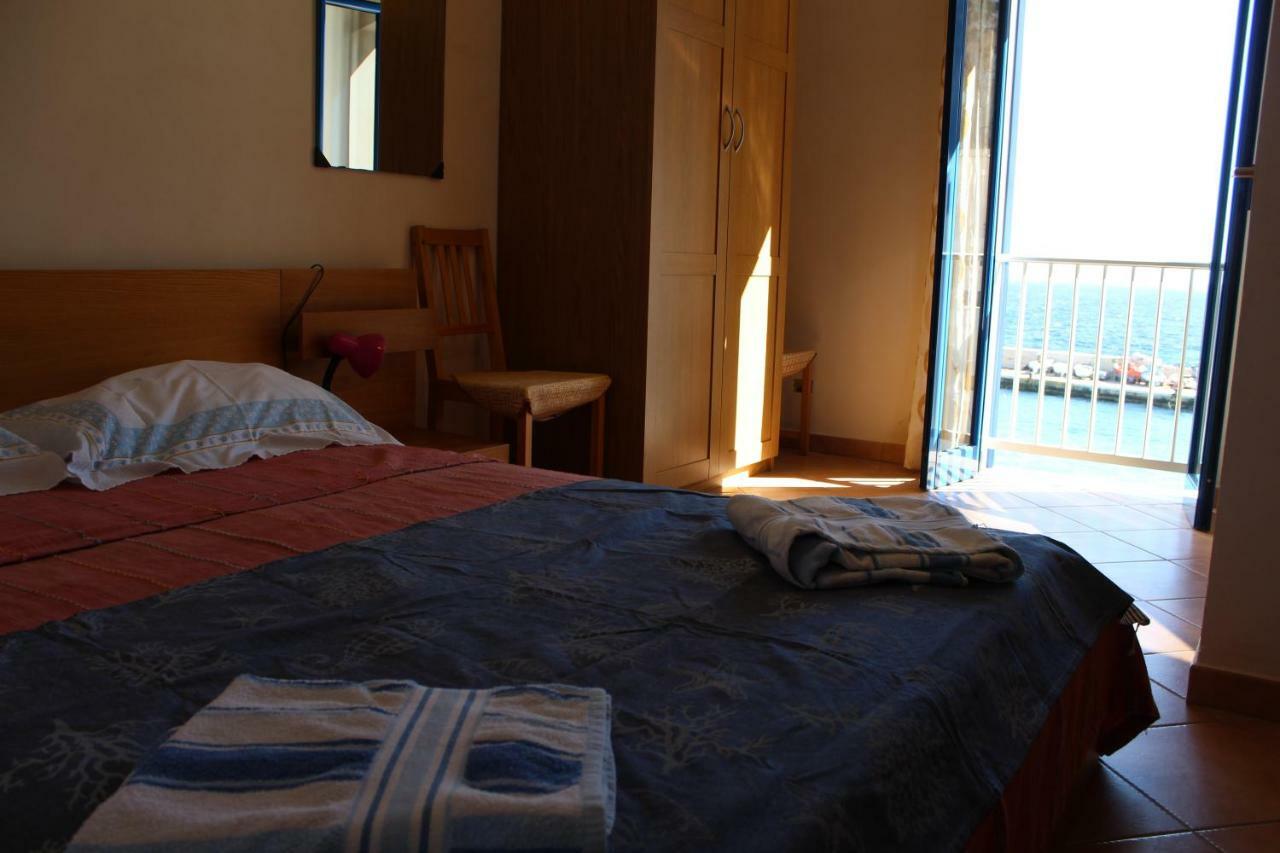 Cala Dogana Guest House Levanzo Ngoại thất bức ảnh