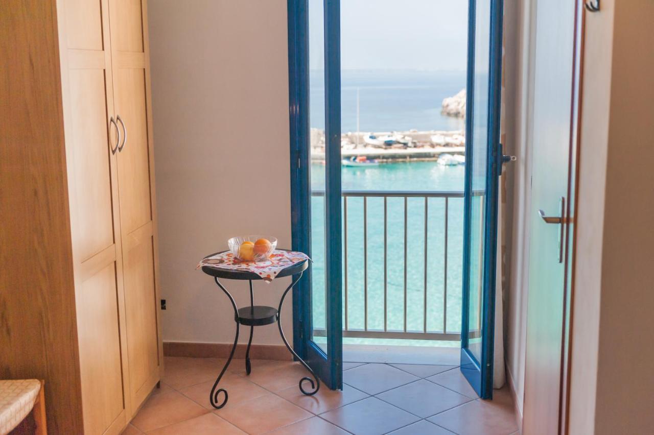 Cala Dogana Guest House Levanzo Ngoại thất bức ảnh
